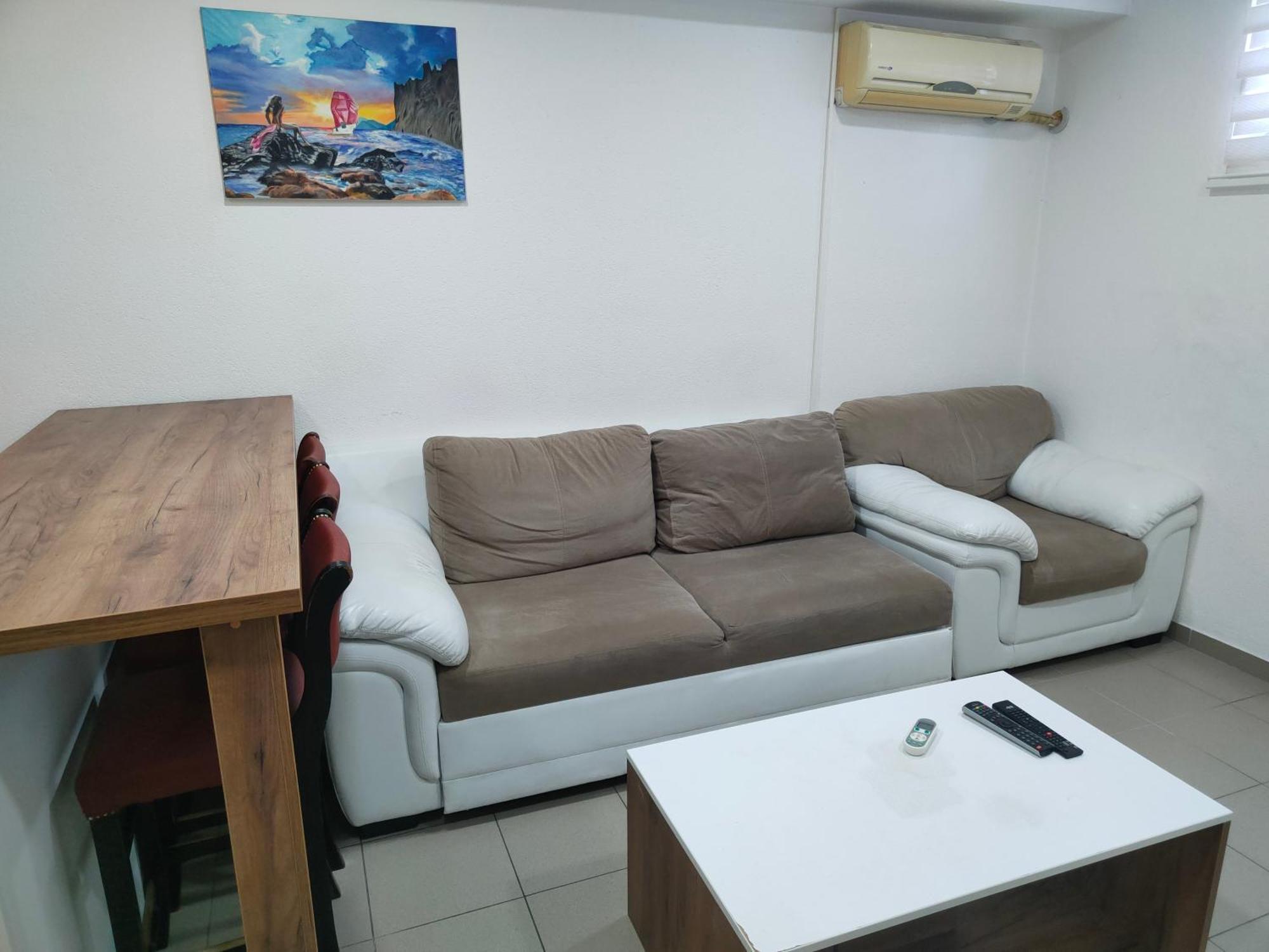 Apartmani Pajic Ягодина Екстер'єр фото
